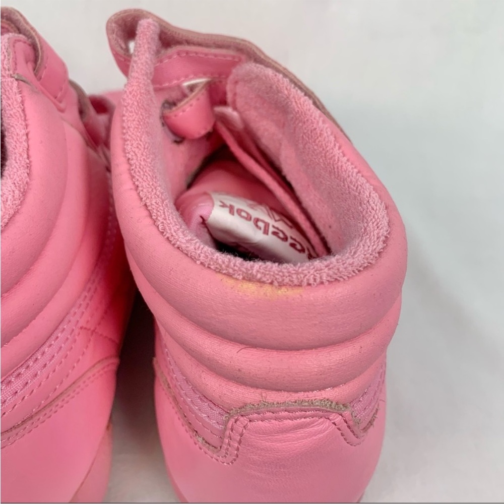 Classic Reebok Pink Hightops - Picture 7 of 7
